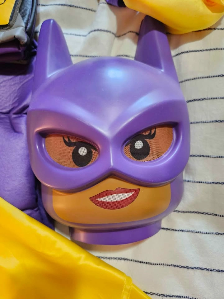 Lego Batgirl Costume Size 7/8 - photo 3