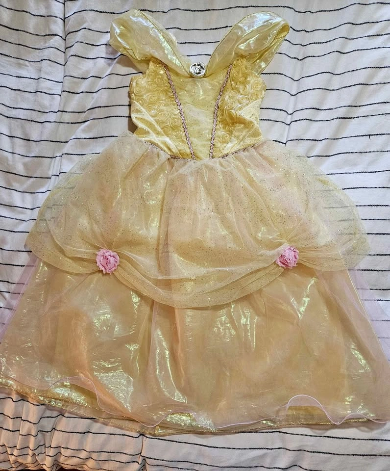 Beautiful Belle Costume Size 7/8