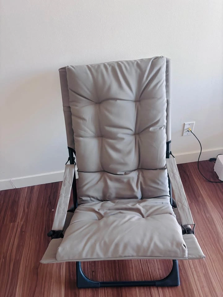 Padded Folding Lounge Chairs (Set of 2) – Like New, $60 - photo 3