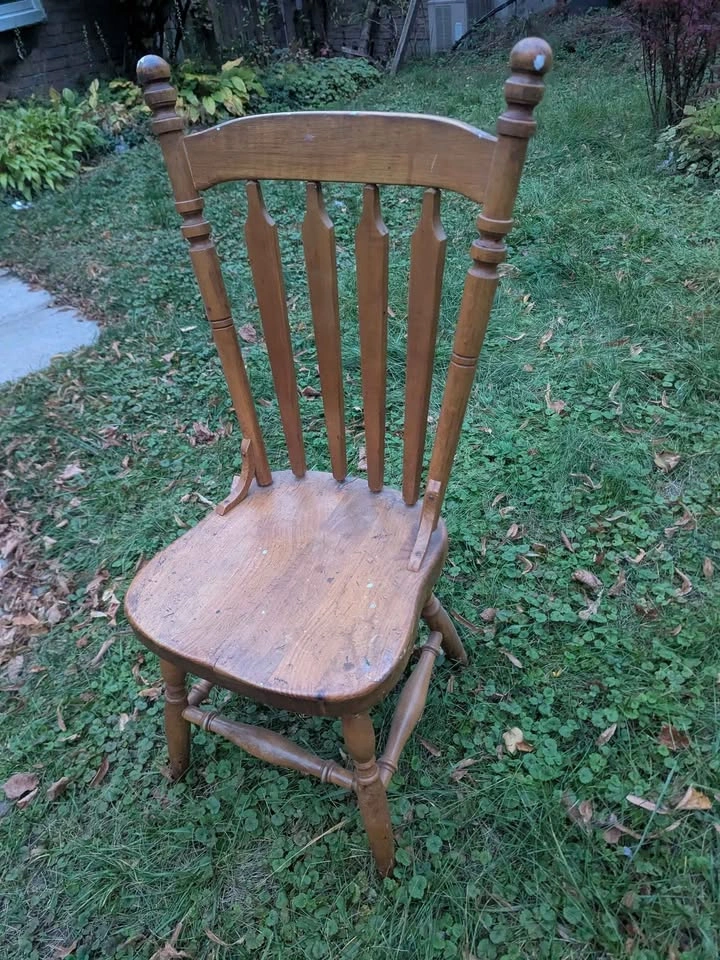 Vintage Wooden Dining Table and Four Spindle-Back Chairs - photo 4