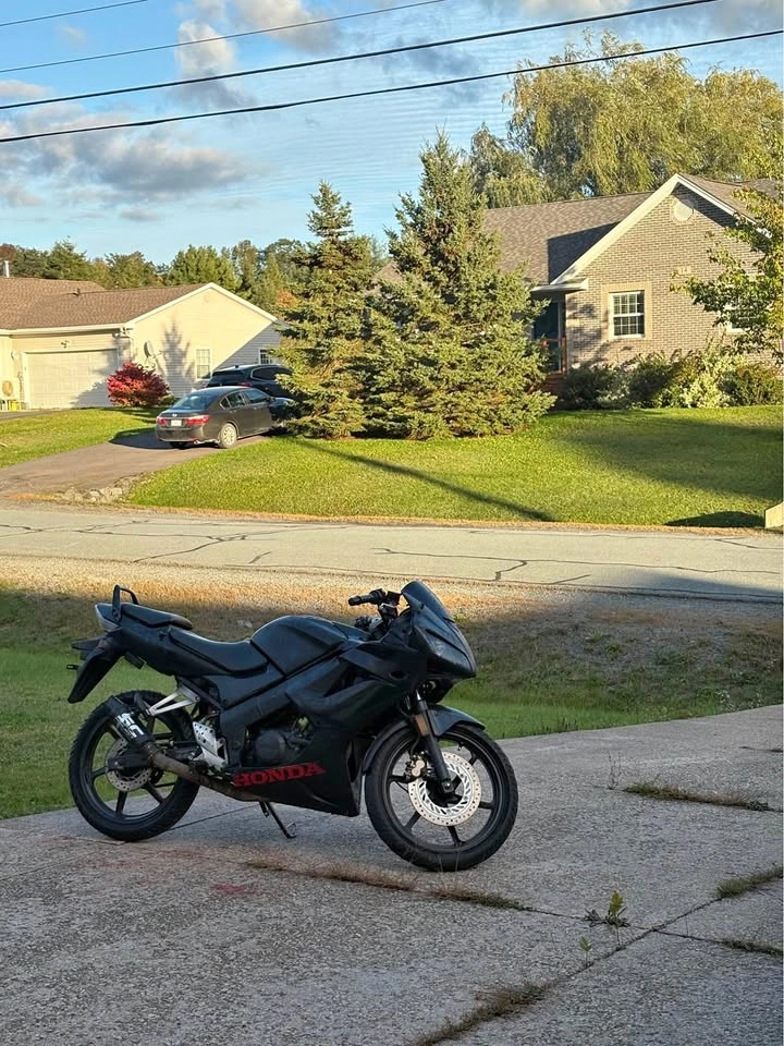 2007 Honda CBR 125r