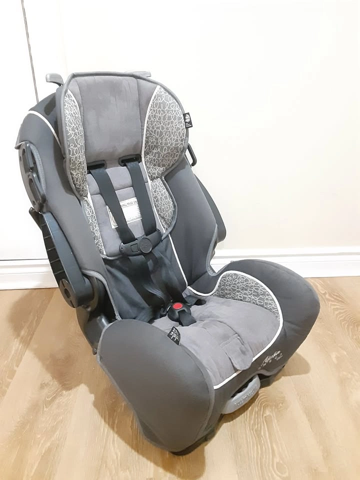 Evenflo Alpha Omega Elite 3-in-1 Car Seat - photo 5