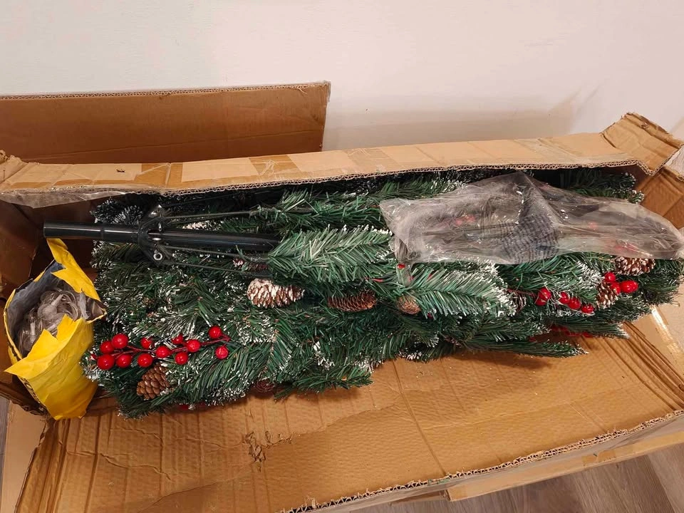 6 ft Snow Flocked Pencil Christmas Tree Prelit Red Berries - photo 2