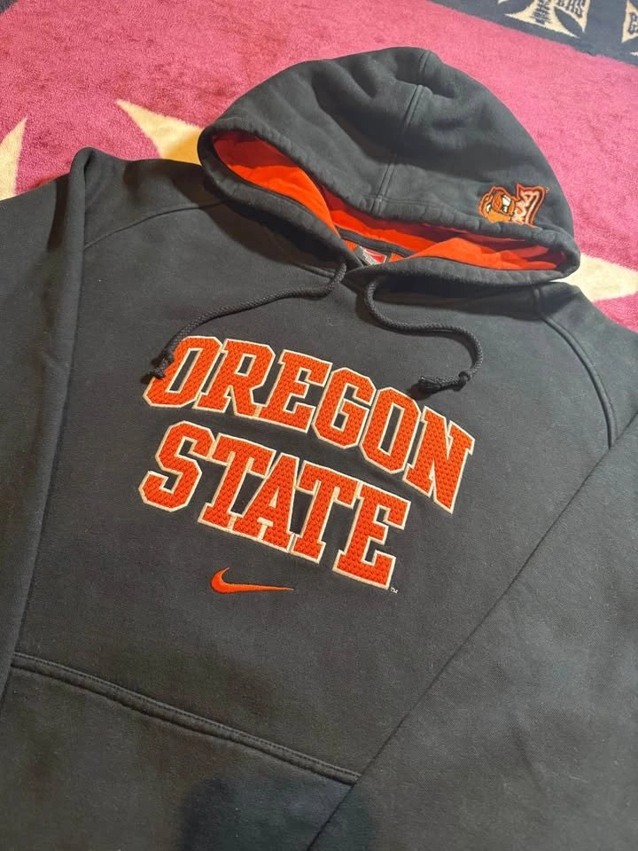 Nike Oregon State Hoodie - photo 2