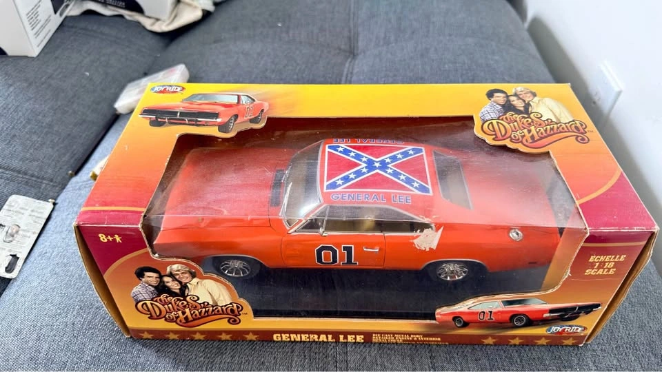 1:18 General Lee
