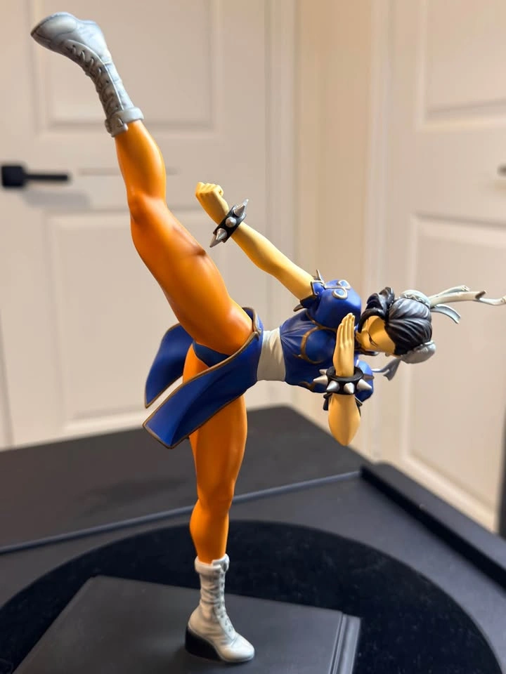 Epoch Statue Chun-Li Super Street Fighter II 1/8 Scale - photo 4