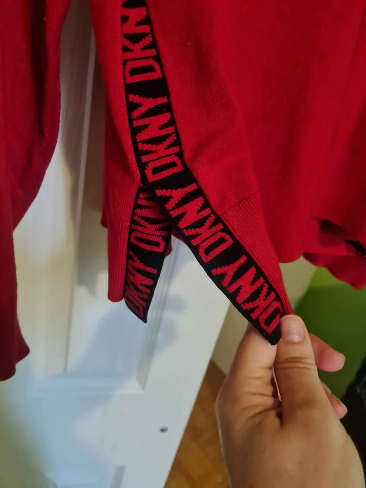 DKNY sweater size XL - photo 3