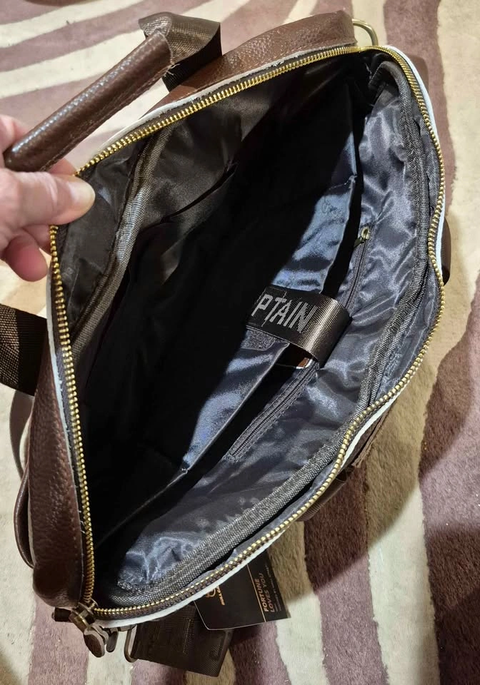 NEW- Bull Captain leather shoulder bag, holds 14 inch computer - photo 3
