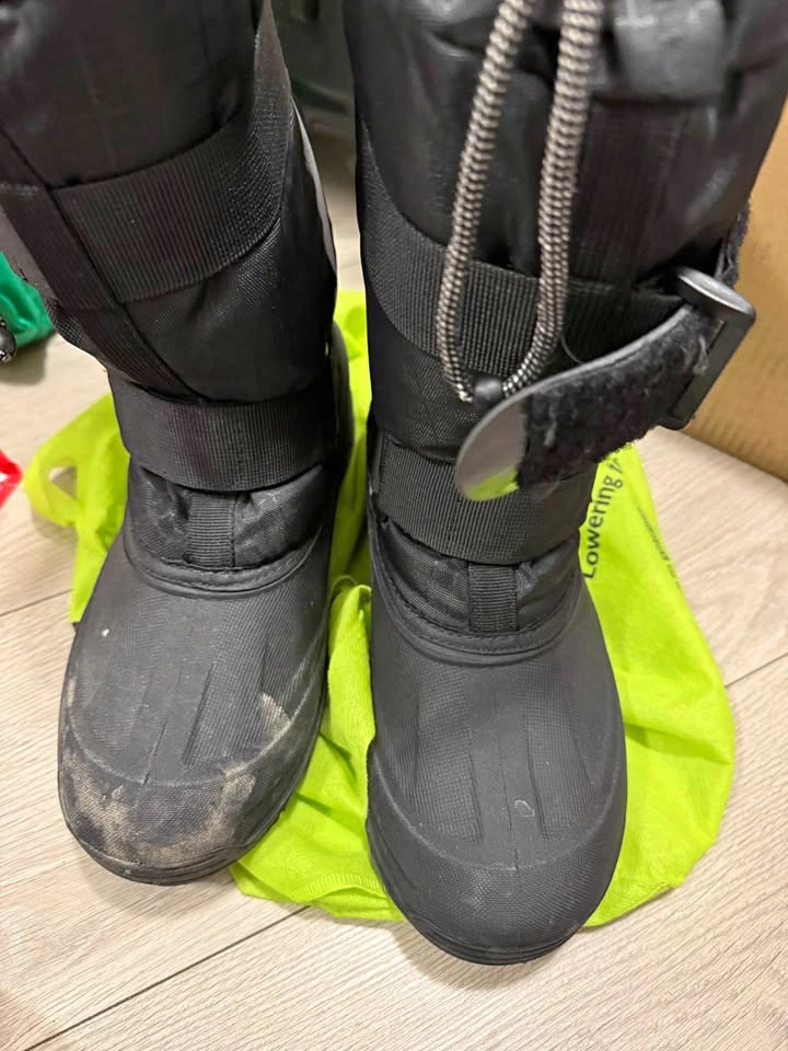 Ice Fields Winter Boots