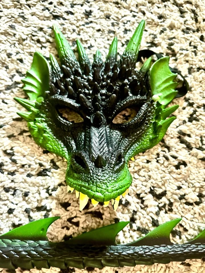 Dragon Costumes - tail, mask, bendable wings - photo 2