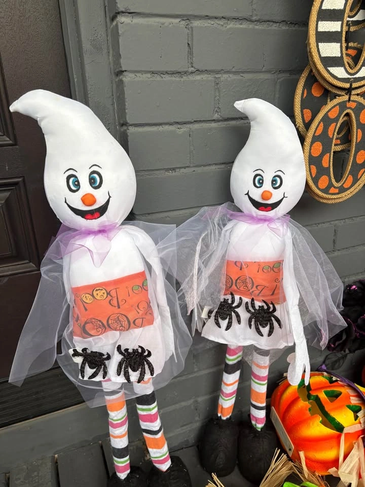 Large Halloween Decoration Lot - photo 4