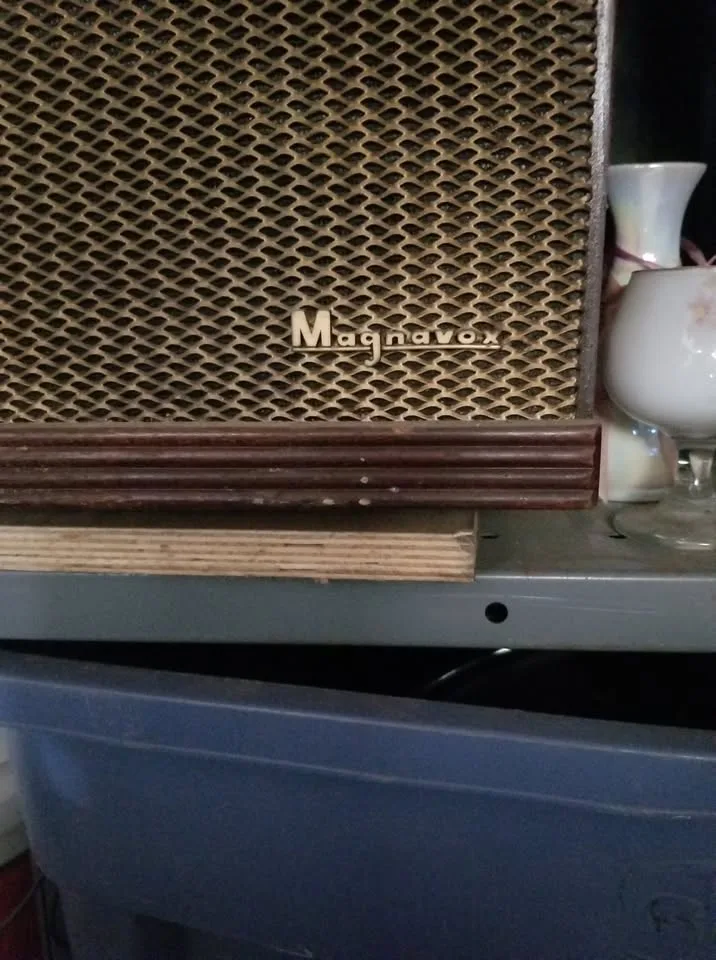 Vintage Magnavox Phonograph