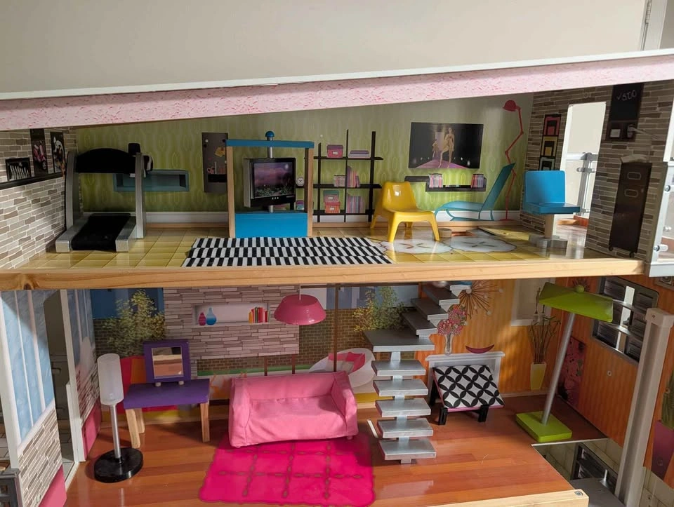 Large 4-Story Dollhouse with Elevator, Garage & Furniture - photo 2