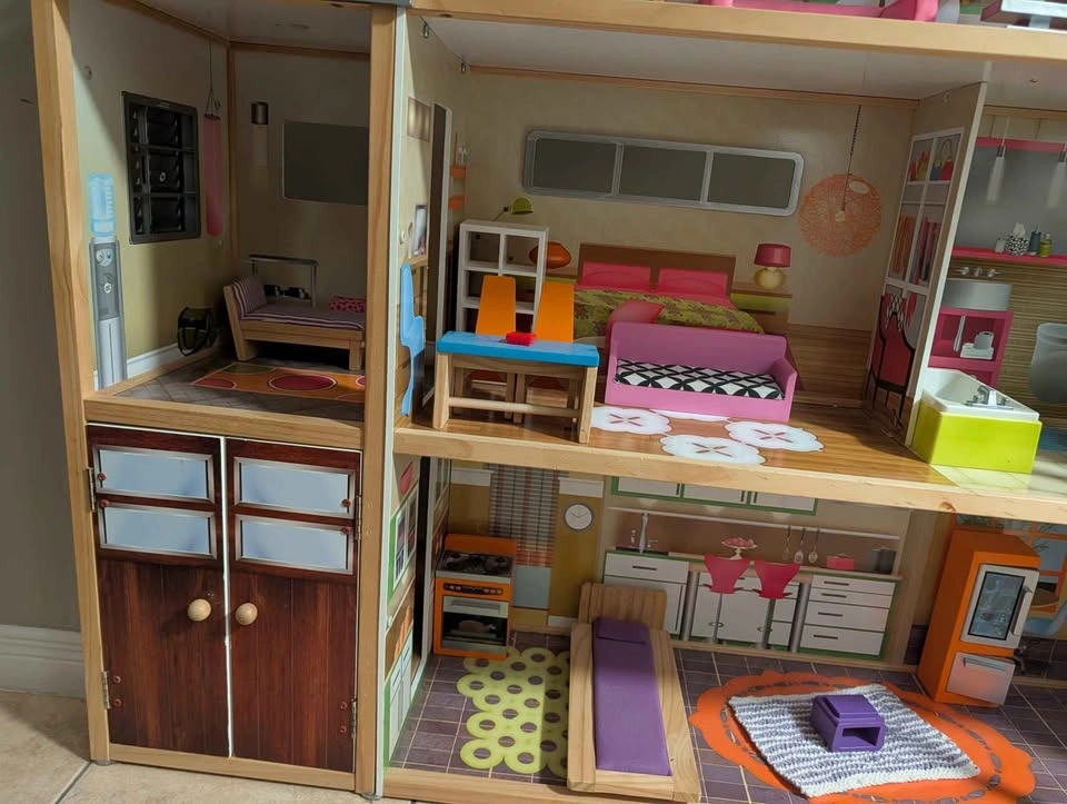 Large 4-Story Dollhouse with Elevator, Garage & Furniture - photo 5