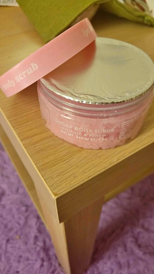 Ciroa Lychee & Rose Sugar Body Scrub