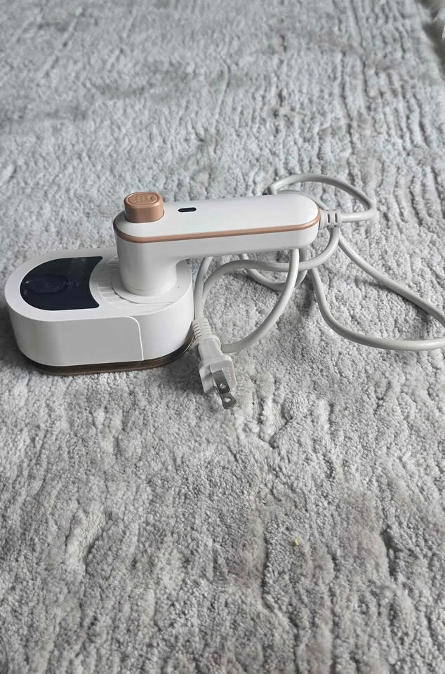 Compact Travel Iron - photo 2