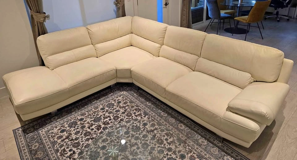 Off-white/Cream genuine Leather Corner Sectional Sofa
