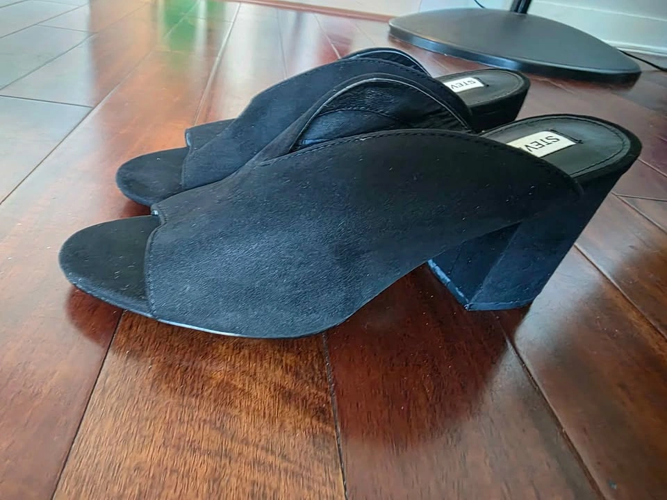 Steve Madden Black Suede Block Heel Mules Size 10B - photo 4