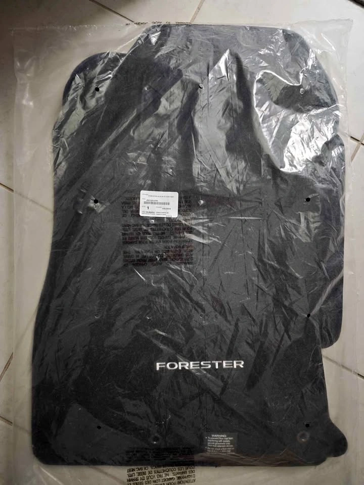 Brand new OEM Subaru Forester Black Summer Floor Mats