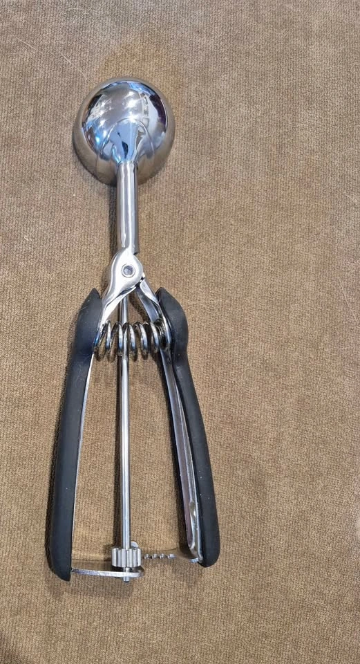 OXO 40 (1.5 T) cookie scoop - photo 3