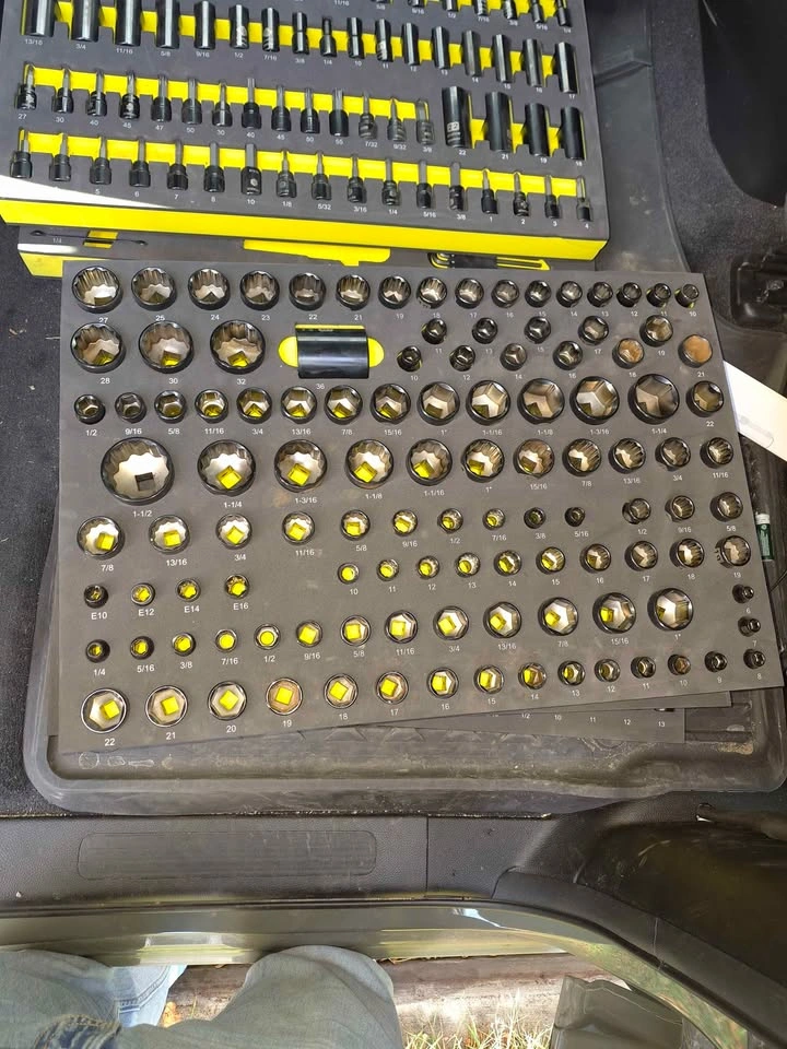Stanley tool kit - photo 3