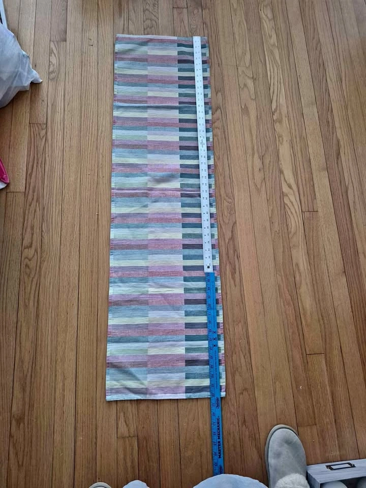 Table runner