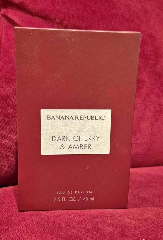 Banana Republic Dark Cherry & Amber Eau de Parfum 2.5 oz