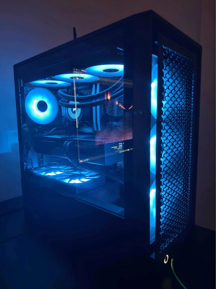 PC Build | Sapphire Pulse RX 9070 XT | AMD Ryzen 7 7800X3D