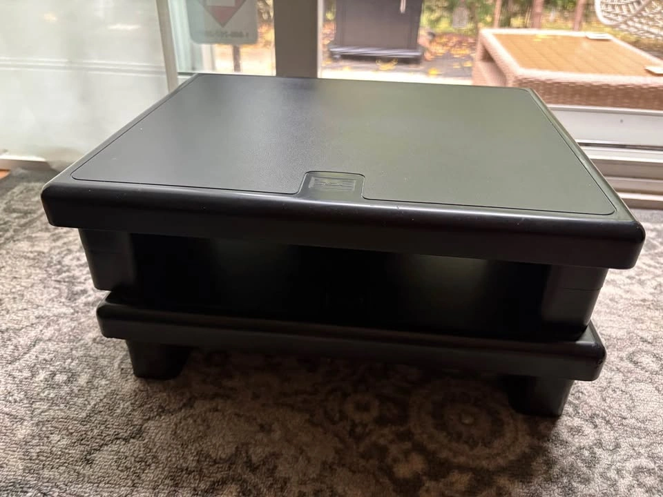 Pair of DAC Heavy-Duty Monitor / Printer / Speaker Risers - photo 3