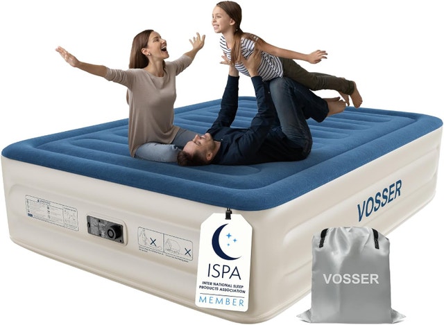 Never Used Air Mattress Queen with Built in Pump - photo 3