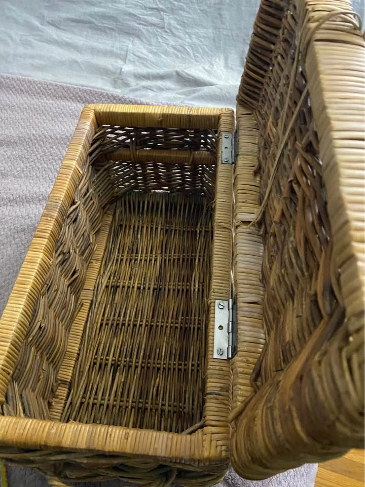 Woven Wicker Storage Chest - photo 5