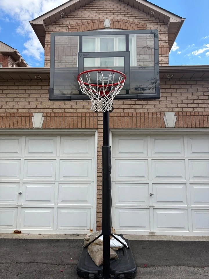 Lifetime Adjustable Basketball Hoop - photo 4