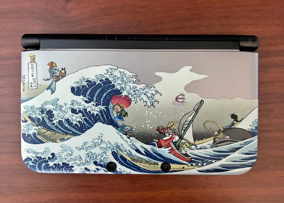 Nintendo 3DS XL (Custom Shell)