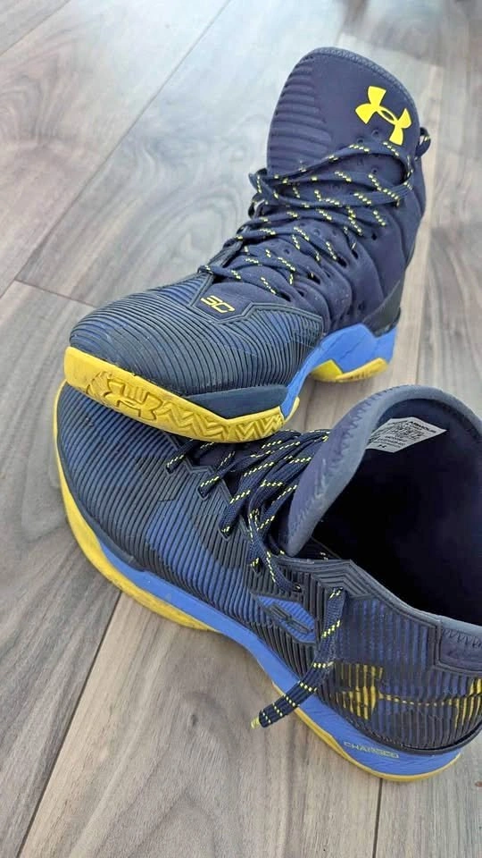 Steph Curry 2 Size 10