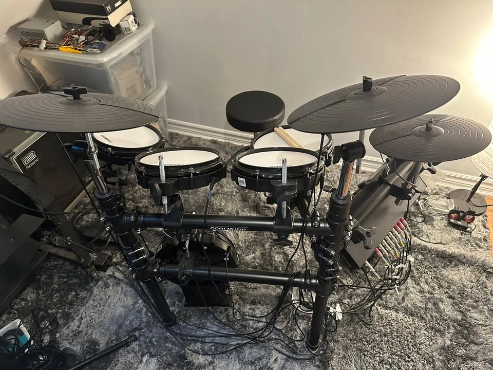 Alesis D4 Drum Brain with All Mesh Head Electronic Drum Kit - photo 3