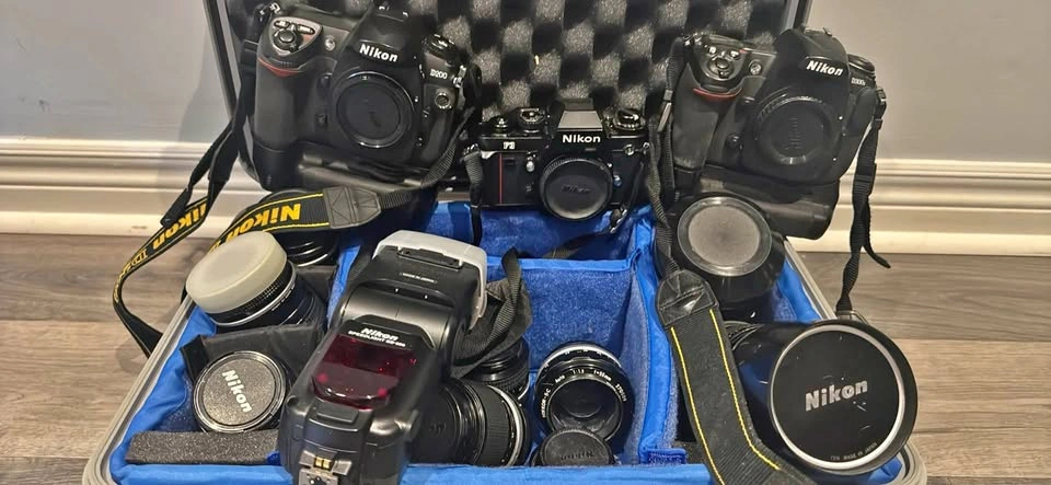 Nikon Camera with multiple lenses