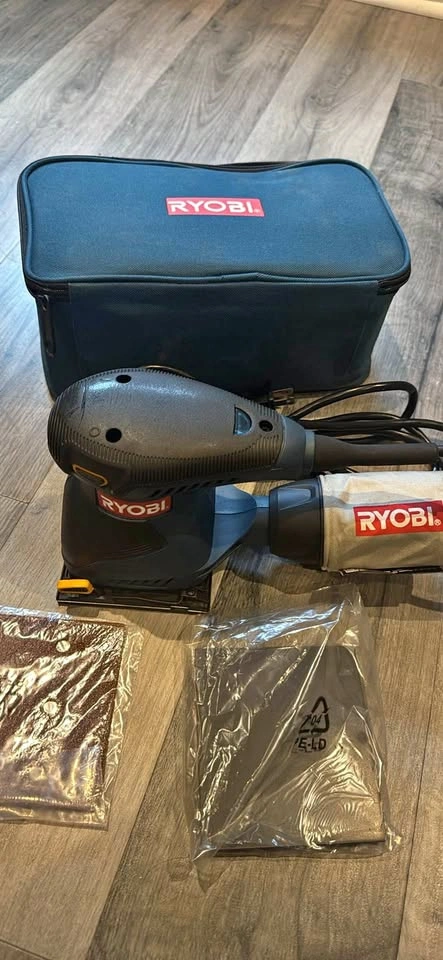 Ryobi wood sander never used