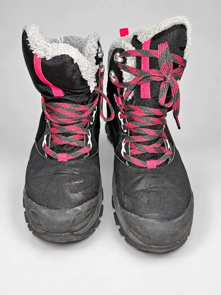 Women’s Quechua Winter Snow Boots - Size 8