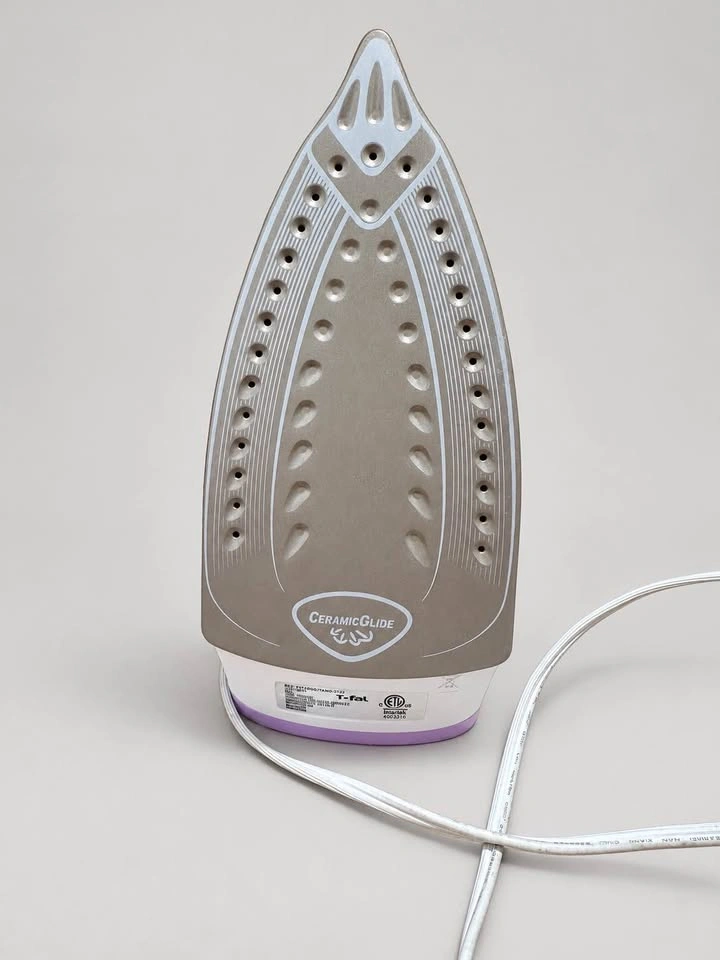 T-fal Steam Iron - Purple & White - photo 2