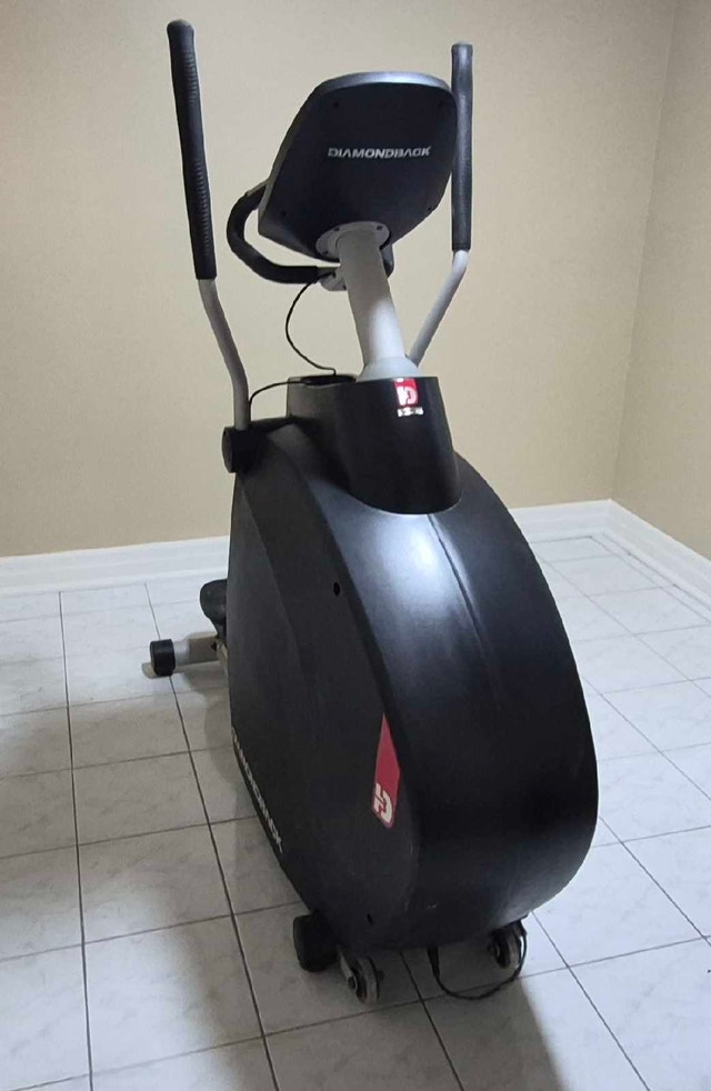Diamondback Fitness Elliptical Trainer