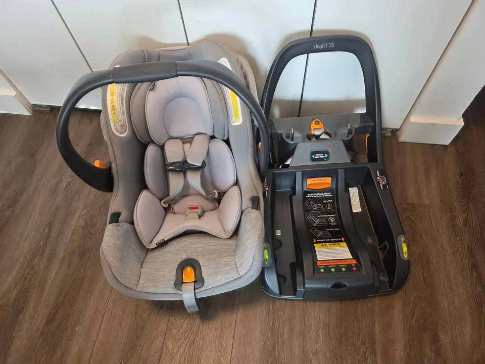 Chicco keyfit 35 Carseat image indicator(2)