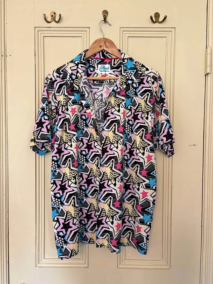 Fresh Prints of Bel-Air XL Star Pattern Button-Up Shirt