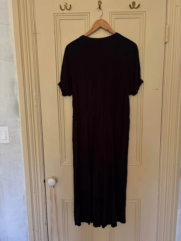 Ann Taylor Black Short Sleeve Jumpsuit - photo 4