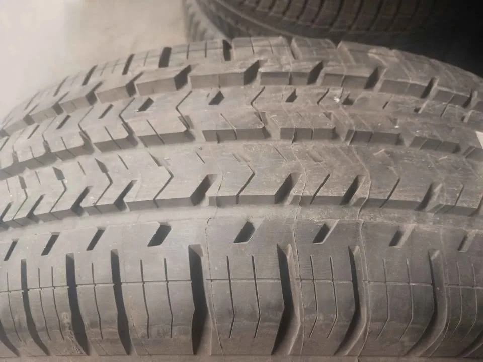 205 65 r15 TWO NEW MICHELIN AGILIS ALPIN TIRES image indicator(3)