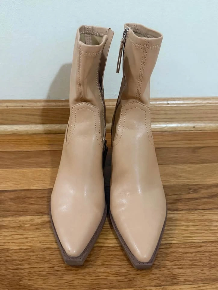 Dolce Vita Josiah Western Ankle Boots - Dune Beige - 7.5M - photo 2