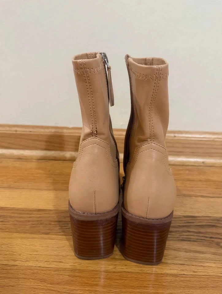 Dolce Vita Josiah Western Ankle Boots - Dune Beige - 7.5M - photo 4