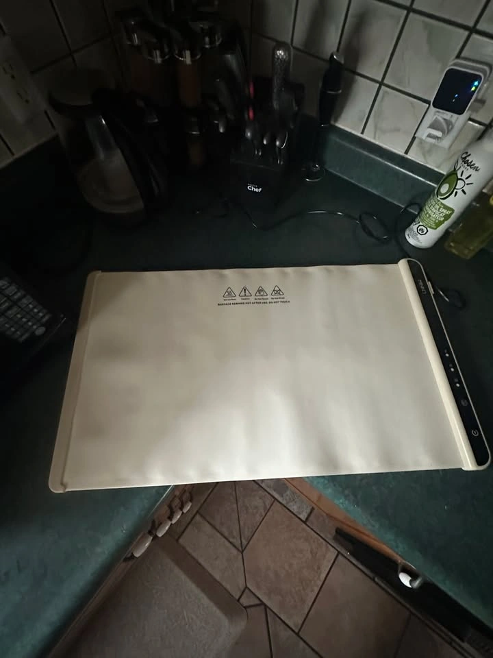 Electric Food Warming Mat - photo 5