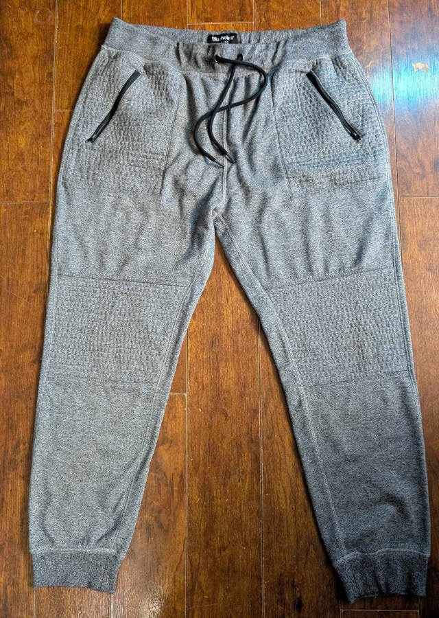 Bluenotes Quilted Joggers (Men's XL)