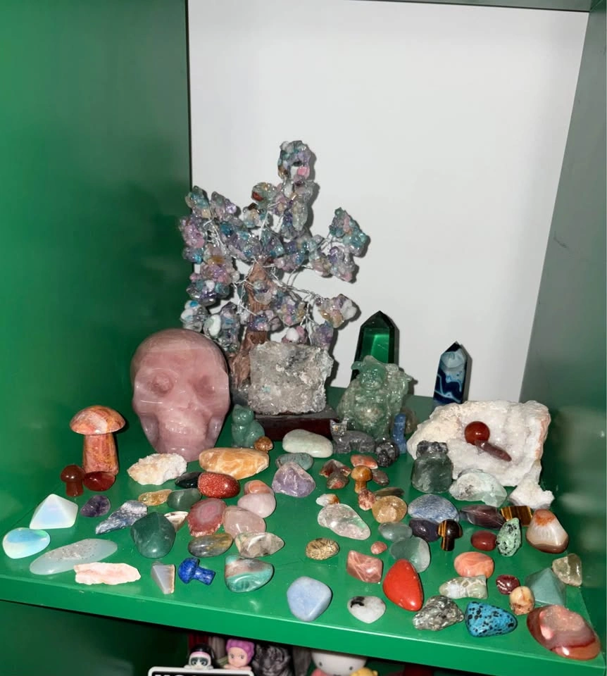 Entire crystal lot - photo 2