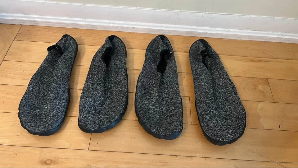 Water shoes Size 9 & 12 - photo 3